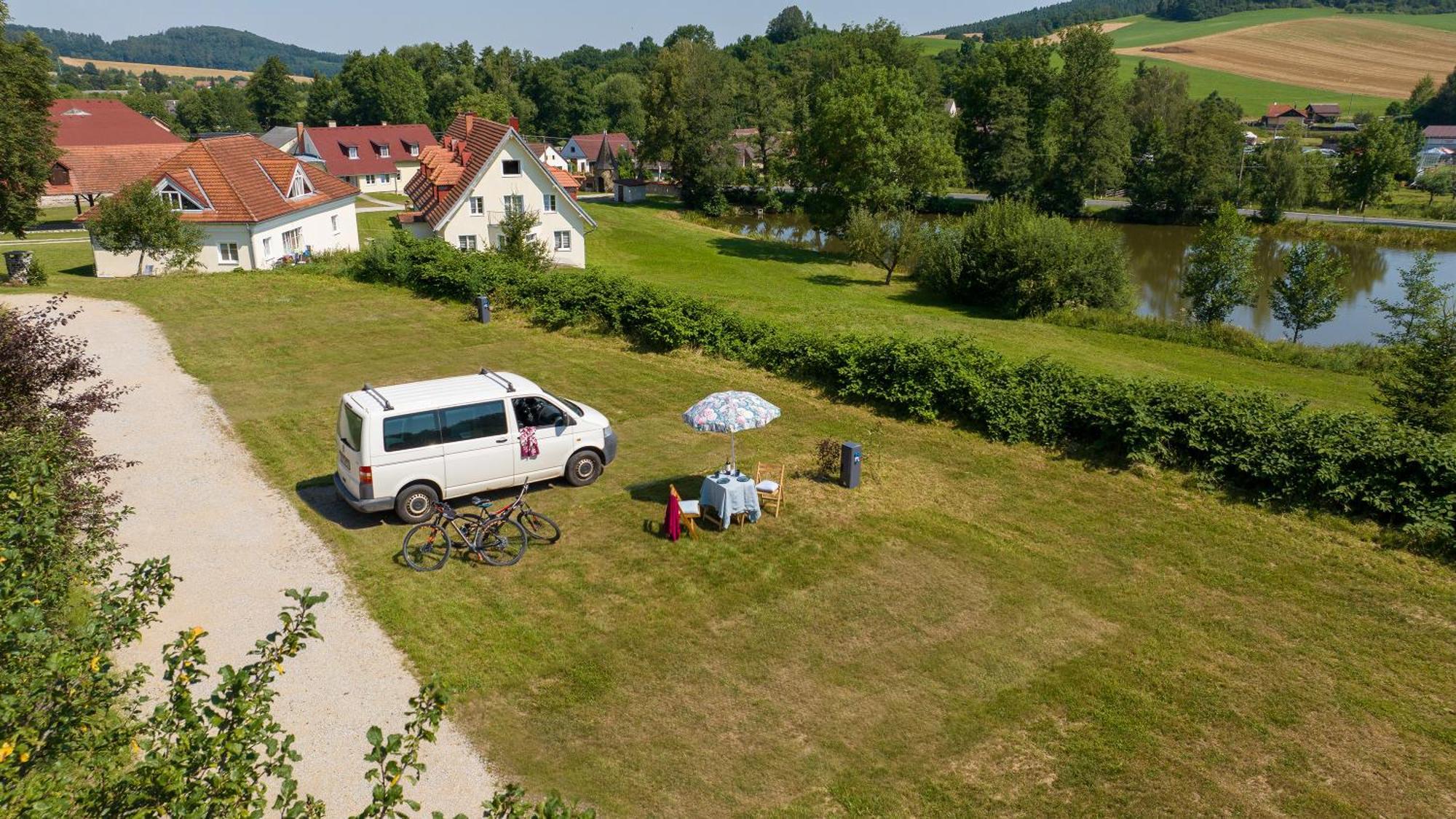 La Boheme Lodges And Glamping Vrhavec Exterior photo